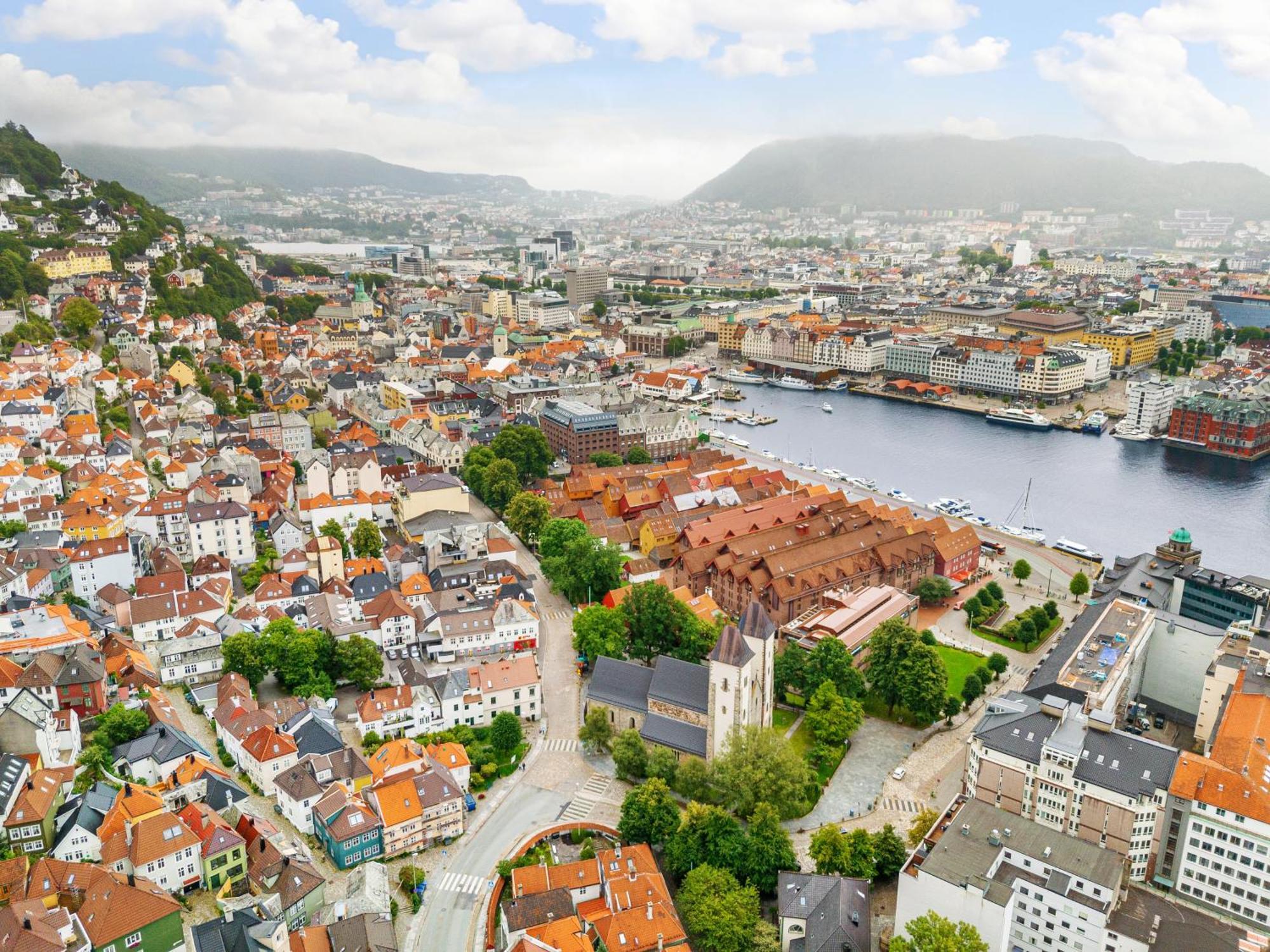 Homerentals Apartments - Behind Bryggen & Historic Cobblestone Streets Bergen Exterior photo